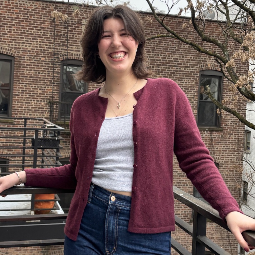 Meet your Posher, Alexandra